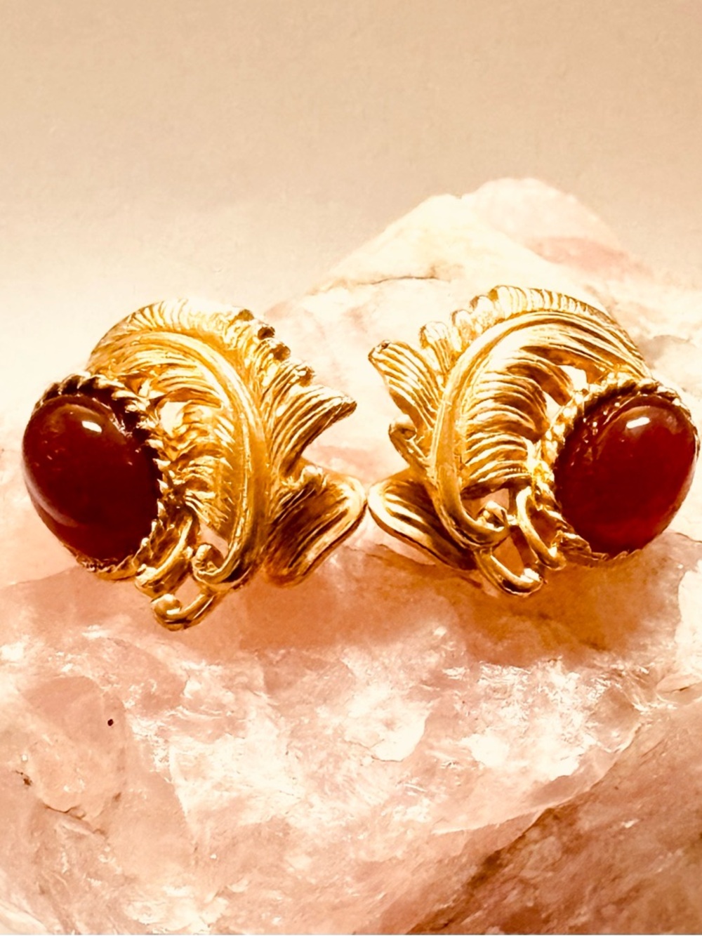 Vintage Ginnie Johansen Danson GJD Faux Amber Cabochon Gold Tone ClipOn Earrings